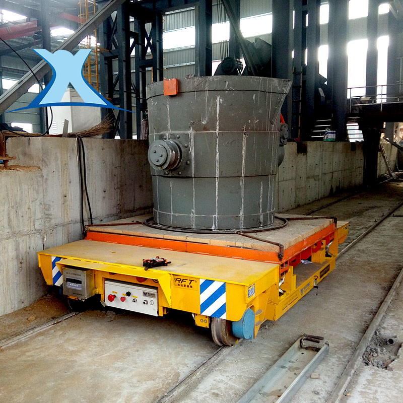 車間鋼水搬運(yùn)電動(dòng)平車圖